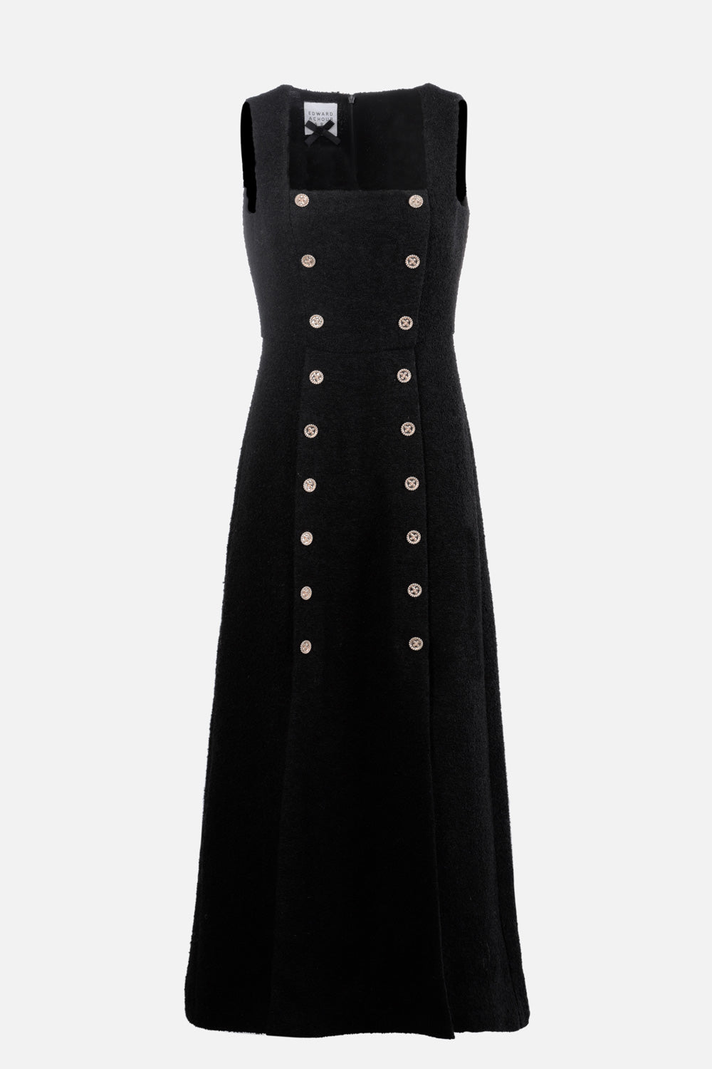 Black long sleeveless dress