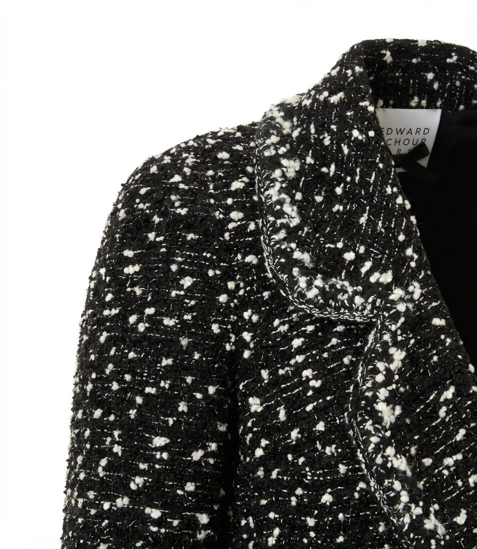 Black & White Fitted Jacket with Notch Lapel (090109/910)