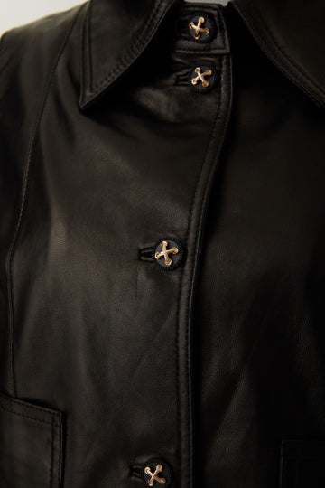 Cropped Sleeveless Lambskin Jacket (090303/940)