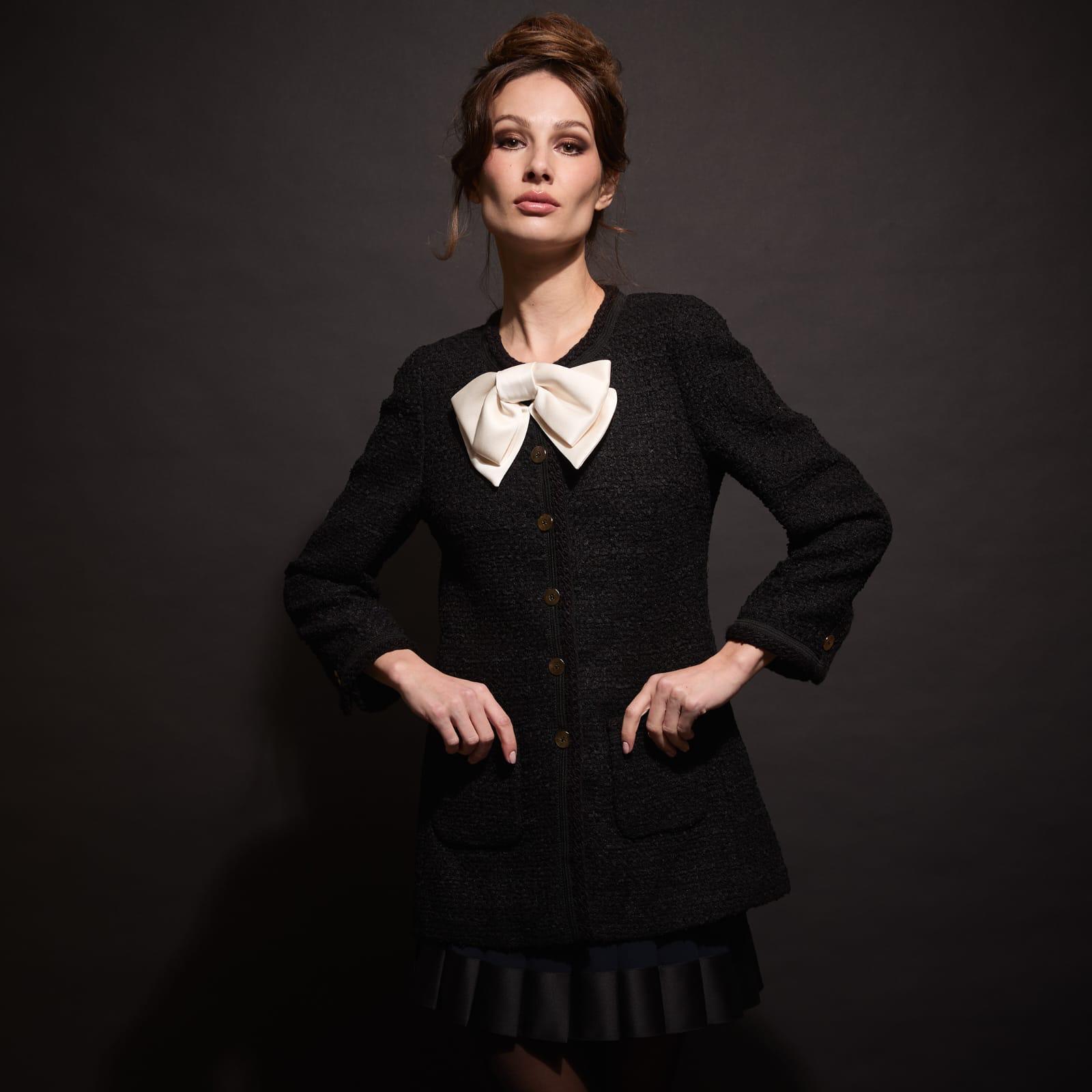 Navy Pleated Mini Skirt with Grosgrain Trim (091113/936)